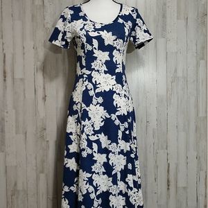 Haani Blue & White Short Sleeve Floral Max…